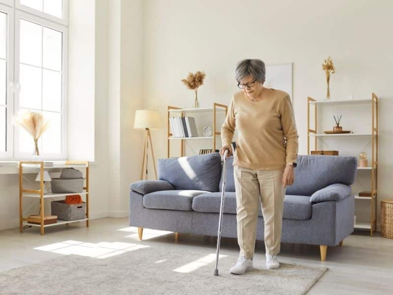 What Makes Concierge Senior Living Services Different from Placement Websites